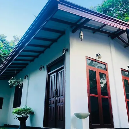 Damithshouse Villa Bentota Exterior photo